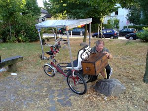 Behinderter Radler 2